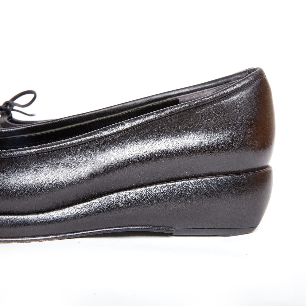 CHANEL Black Leather Mini Wedge Flats - Picture 3 of 6